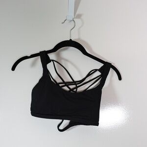 Lululemon Women's Free To Be Wild Athletic Work Out Strappy Sports Bra Black 6